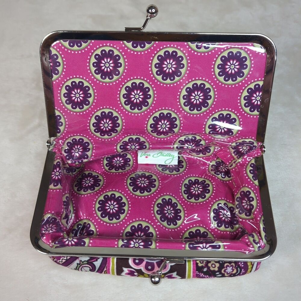 Vera Bradley VERY BERRY PAISLEY Cosmetic KISS & MAKE UP Lined Frame Bag Kisslock - Picture 7 of 10